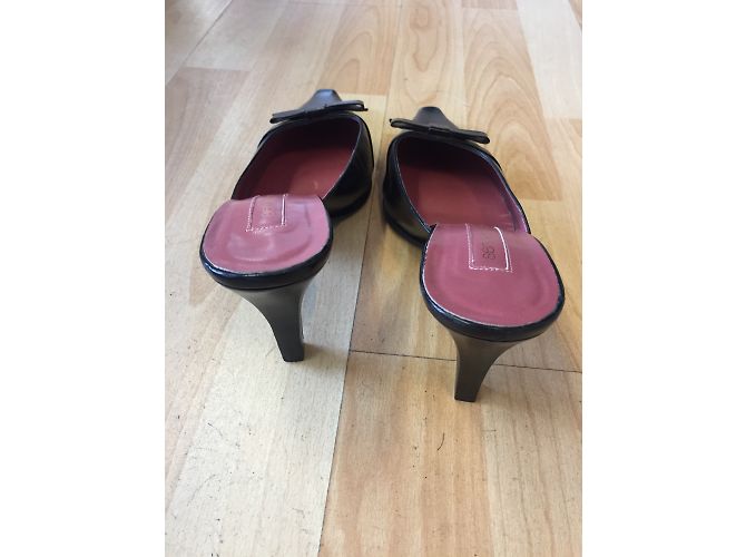Mules Sergio Rossi in pelle nera 39,5 Nero - vista 6