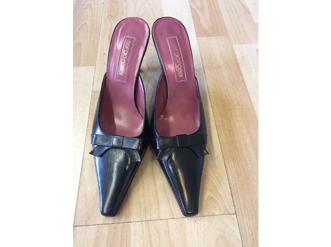 Mules Sergio Rossi in pelle nera 39,5 Nero - vista 7