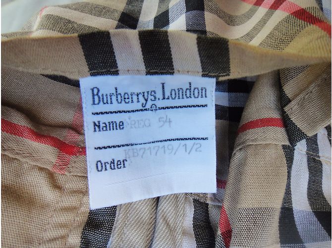 Impermeabile Burberry in gabardine beige - vista 3