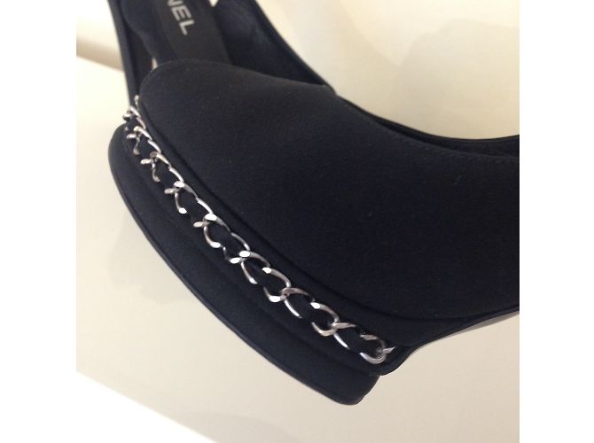 Décolleté Chanel nere in pelle d'agnello e tessuto 41.5 Nero - vista 11