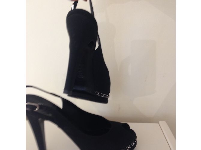 Décolleté Chanel nere in pelle d'agnello e tessuto 41.5 Nero - vista 12