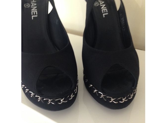 Décolleté Chanel nere in pelle d'agnello e tessuto 41.5 Nero - vista 14