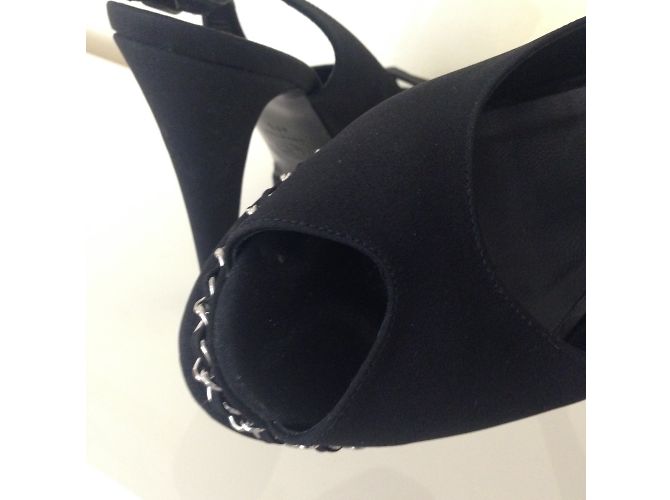 Décolleté Chanel nere in pelle d'agnello e tessuto 41.5 Nero - vista 7