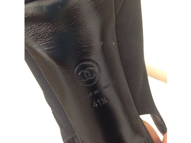 Décolleté Chanel nere in pelle d'agnello e tessuto 41.5 Nero - vista 9
