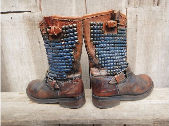 Botines Ash Trash de cuero tachonado caramelo - vista 6
