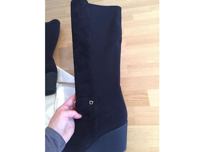 Botas Salvatore Ferragamo de ante negro 38EU - vista 10