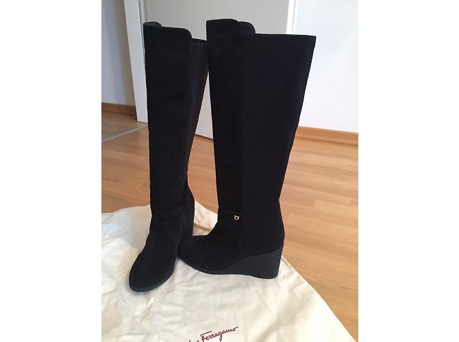 Botas Salvatore Ferragamo de ante negro 38EU - vista 4