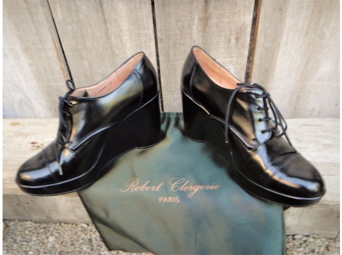 Décolleté con tacco compensato Robert Clergerie in pelle nera Nero - vista 6