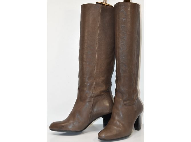 Jonak Bottes - vue 3