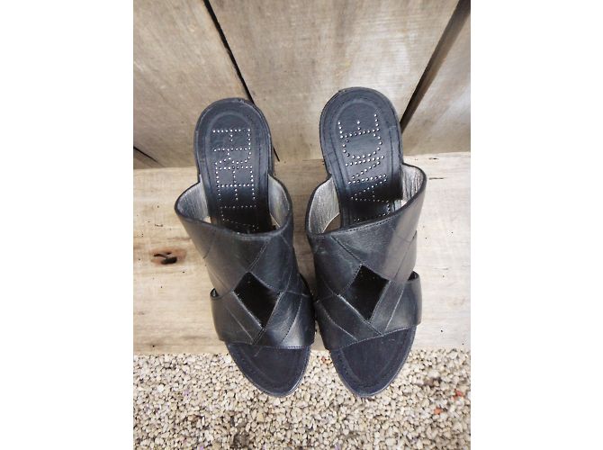 Sandali con tacco Free Lance in pelle e legno nero - vista 8