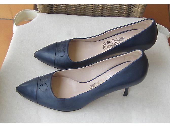 Salvatore Ferragamo pompe - vista 5