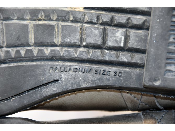 Palladium Stiefel Braun - Ansicht 10