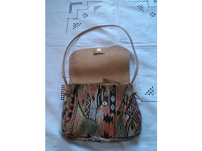Autre Marque Bolsa pequena Acoté em pele e têxtil com cinto Multicor - vista 7