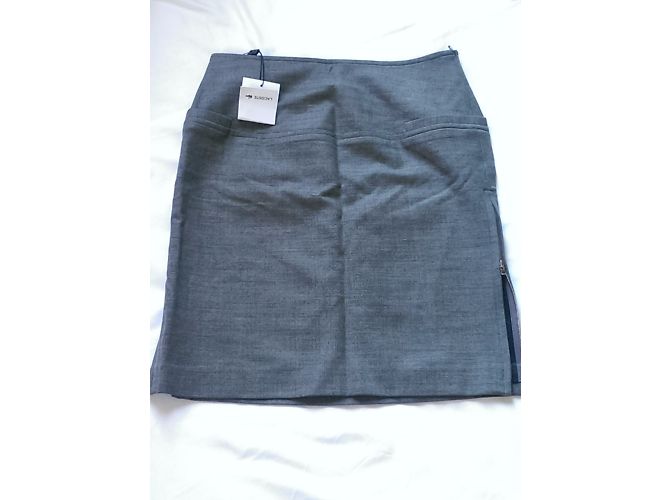 Falda Lacoste Gris de Lana - vista 2