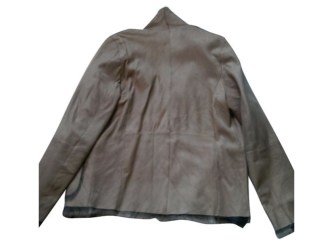 Gerard Darel Cappotti, Cappotti - vista 2