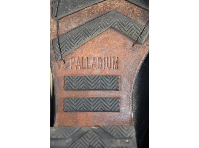 Palladium Stiefel Schwarz - Ansicht 10
