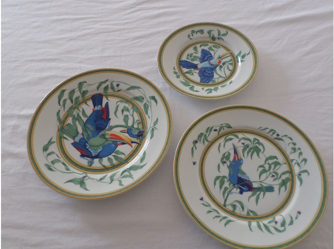 Hermès Assiette HERMES  Thème TOUCAN Multicolore - vue 7