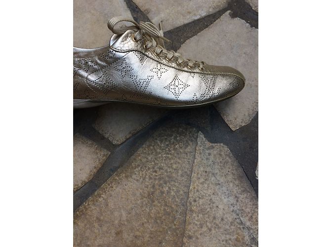 Louis Vuitton scarpe da ginnastica D'oro - vista 5