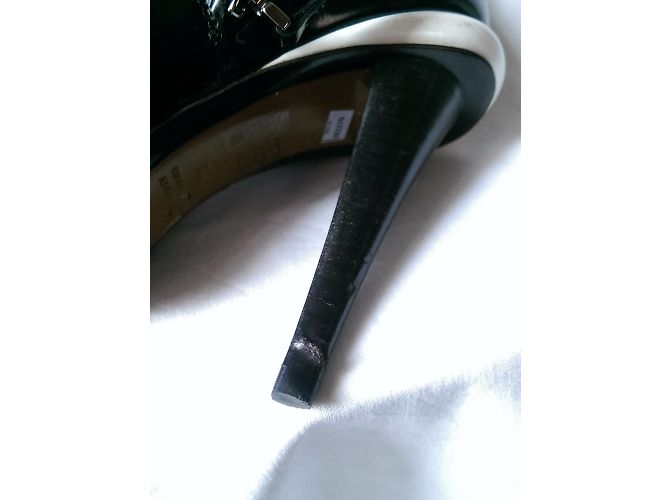 Fendi Ankle Boots - view 10