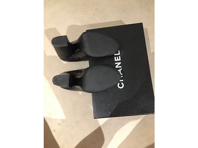 Chanel Heels Black - view 6