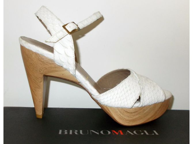 Bruno Magli sandali - vista 3