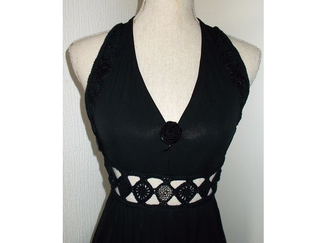 Abito Faust Nero in Viscosa con Scollo Halter e Perle - vista 7
