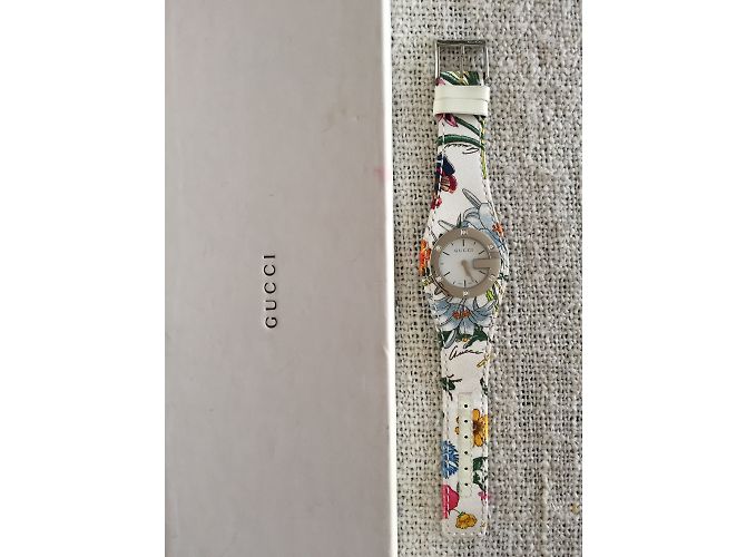 Gucci Orologio seriale limitato - vista 3