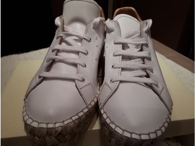 Autre Marque Weiße Leder Sneaker mit Seilsohle - Ansicht 3