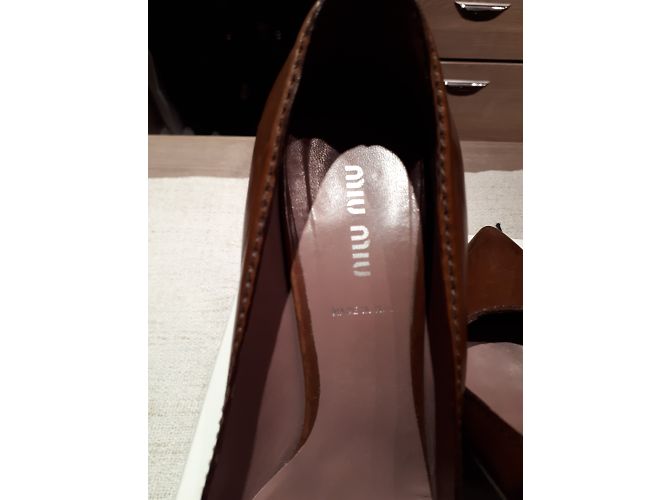 Miu Miu Pumps aus Leder Cognac - Ansicht 6