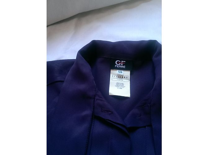 Camisa Gianfranco Ferré Morada de Viscosa con Cuello Lavalliere Púrpura - vista 9