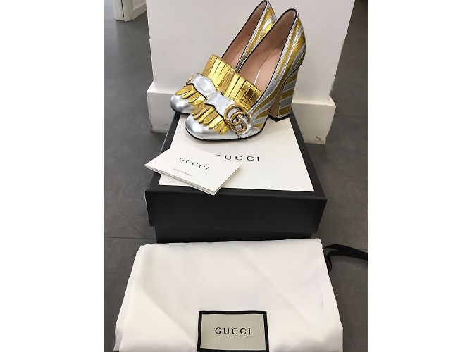 Décolleté Gucci Marmont in pelle argento e oro 34IT D'oro - vista 3
