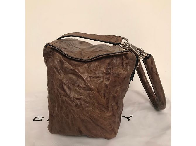 Givenchy Pandora - vista 3