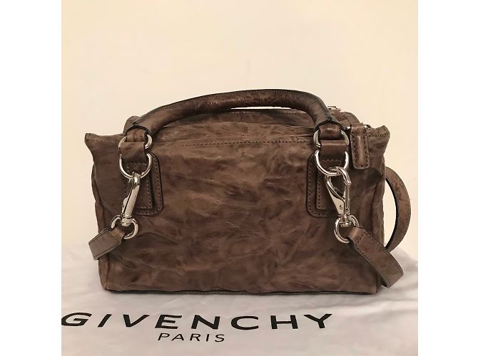 Givenchy Pandora - vista 4