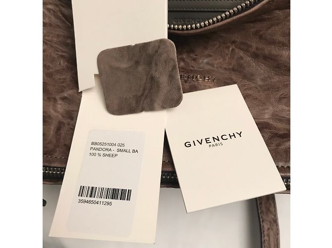 Givenchy Pandora - vista 6
