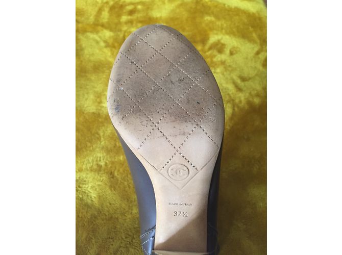 Chanel Ankle Boots Hazelnut Leather - view 4
