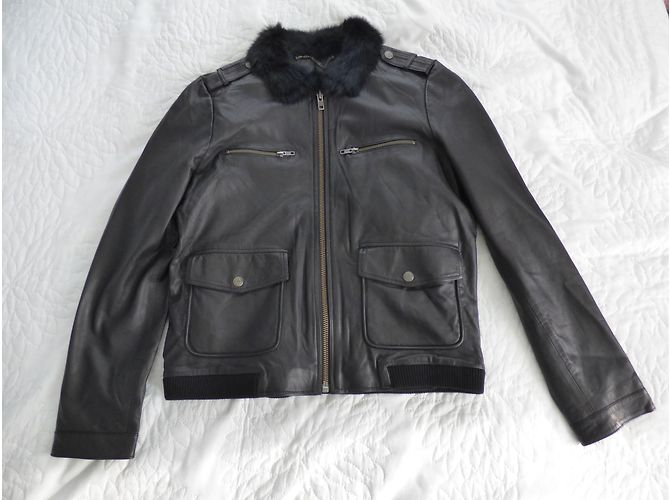 One step Black Lamb Leather Jacket with Rabbit Fur Collar - view 6