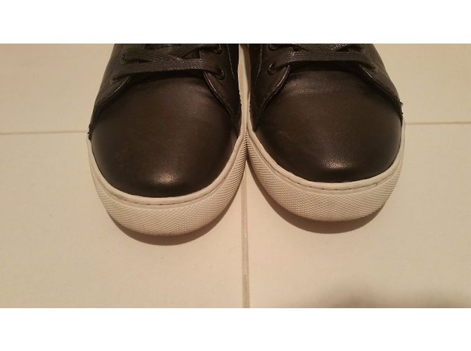 Lola Cruz Sneakers - view 3