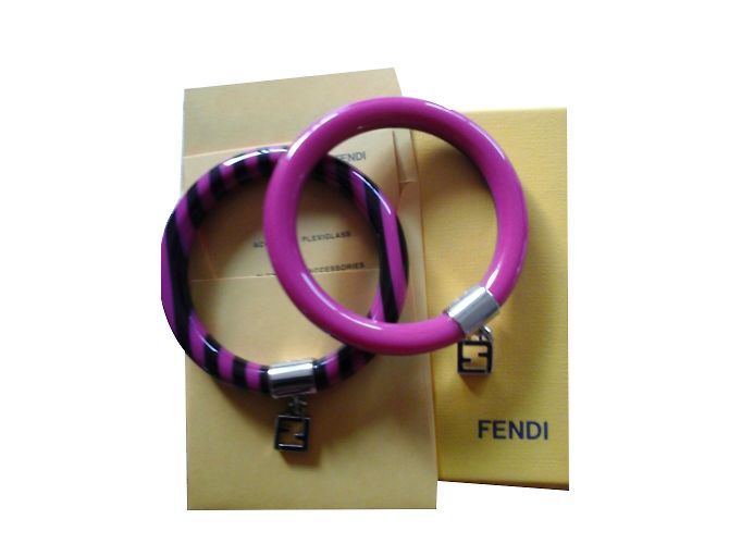 Bracciali Fendi Neri e Fuchsia in Ceramica Nero - vista 2