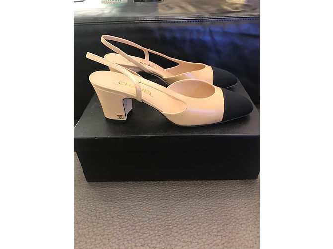 Chanel Slingback Beige - vue 2