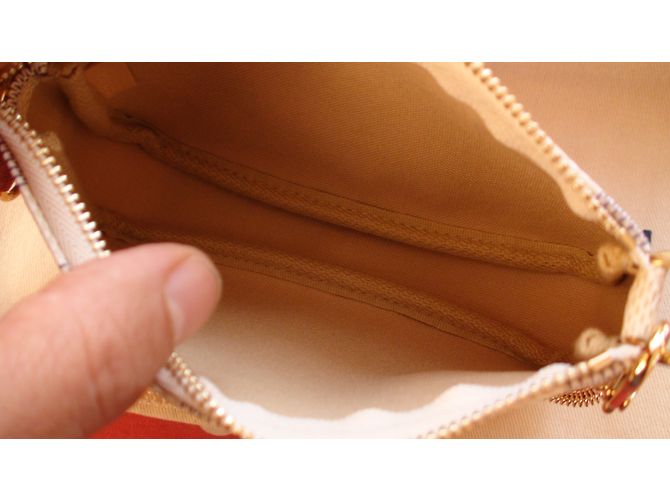 Louis Vuitton pochette christmas Bleu - vue 9