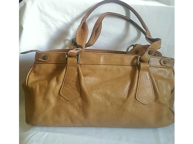 Borsa a mano Guy Laroche in pelle marrone cammello - vista 2