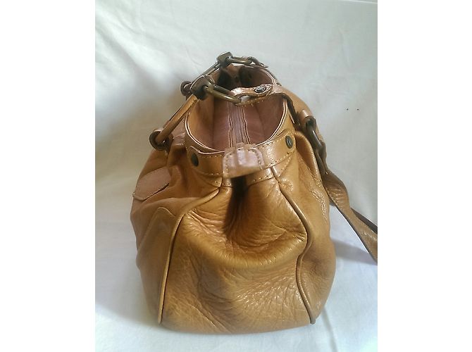 Borsa a mano Guy Laroche in pelle marrone cammello - vista 3