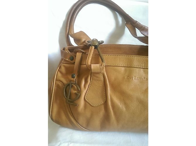 Borsa a mano Guy Laroche in pelle marrone cammello - vista 5