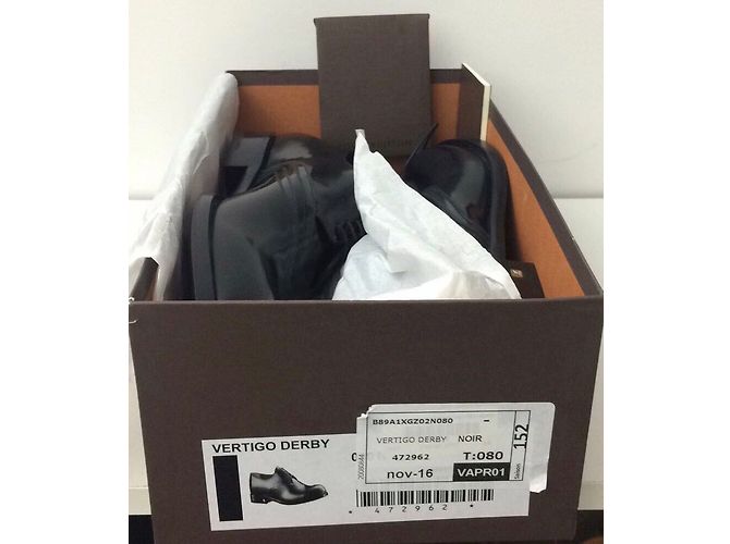 Louis Vuitton Schnürschuhe Schwarz - Ansicht 9
