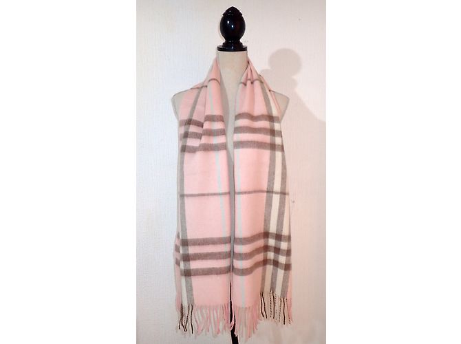Burberry Cachecol - vista 2