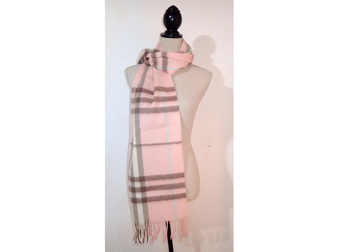 Burberry Cachecol - vista 9