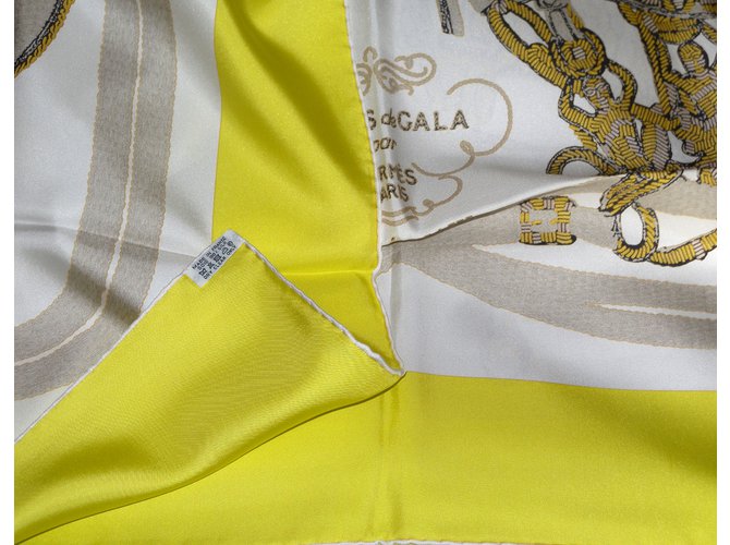 Hermès Bufandas de seda Multicolor Amarillo - vista 7