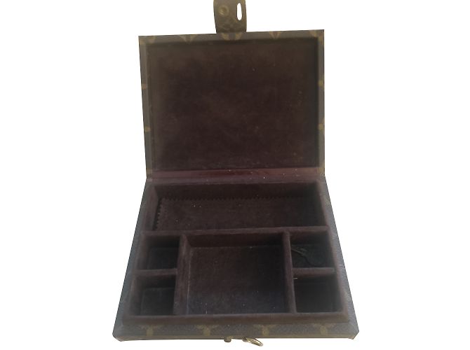 Louis Vuitton Joyero bonito Marrón oscuro - vista 2