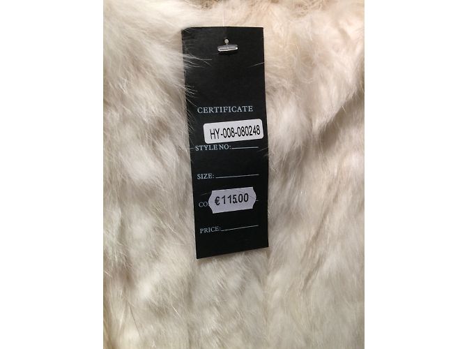 Autre Marque Lunbo Mode White Rabbit Sleeveless Fur Jacket - view 5