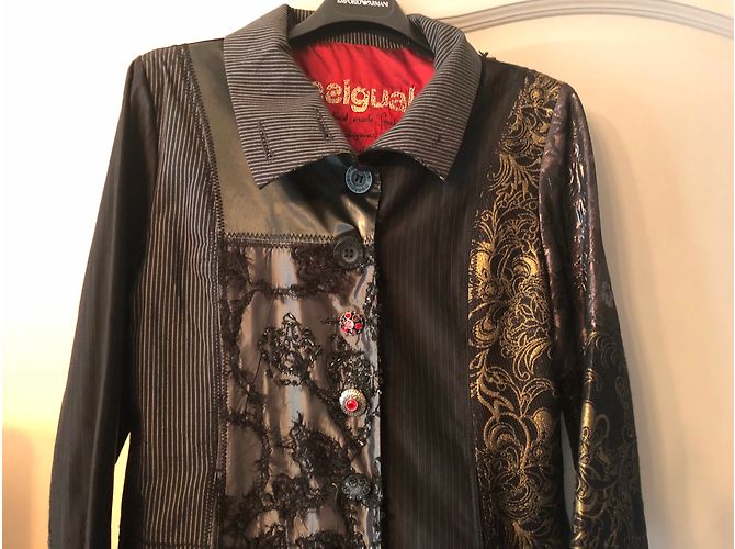 Desigual Abrigos, Ropa de calle - vista 4